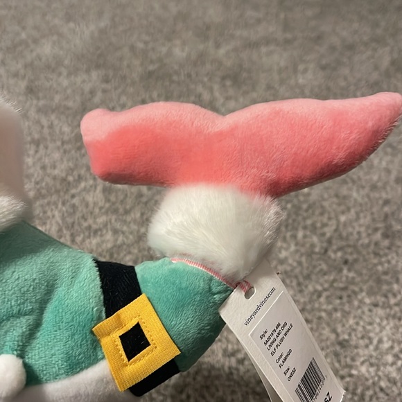 🩷NEW🩷 Vineyard Vines 🩷 Holiday Christmas Elf Santa Hat Whale Stuffed Animal, 16” - Picture 10 of 12